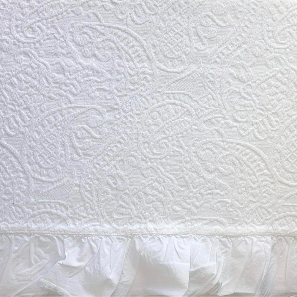 Full/Queen White 100% Cotton Textured Coverlet/Quilt